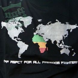 Dámske tričko čiernej Freedom Fighters Map - rasta afryka
