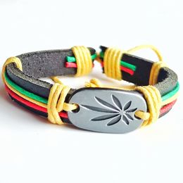 Náramok- reggae leaf